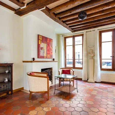 Apartment Cmg Republique / Thouars *